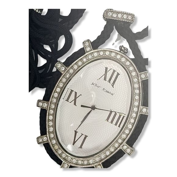 Vintage Authentic Betsey Johnson Silver Tone Black and White Pendant Watch 36\